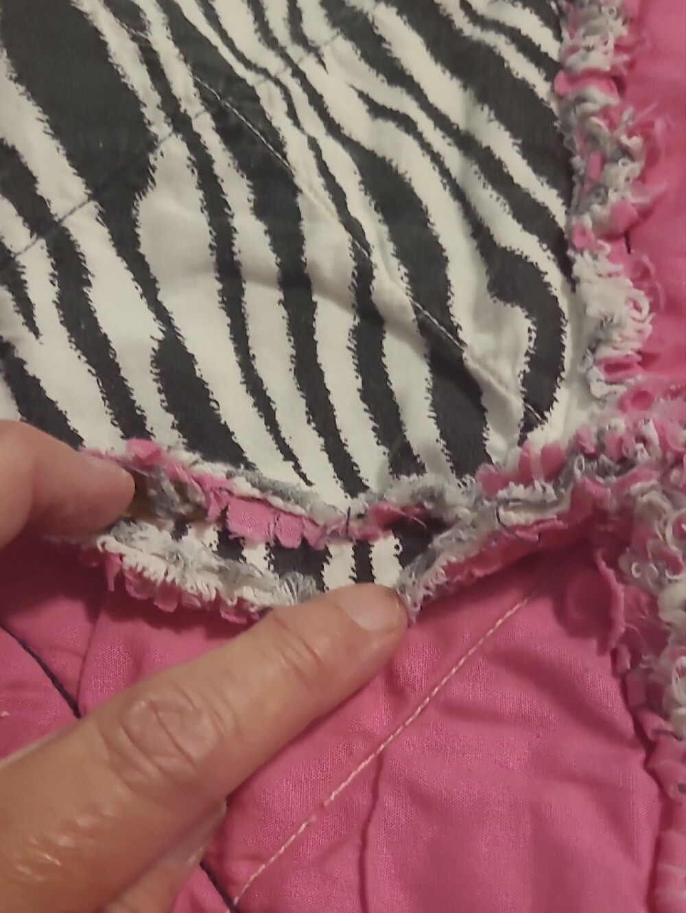 Pink Zebra Cutter Patchwork Rag Lap Quilt Machine Quilted- Unbranded - Picture 5 of 6